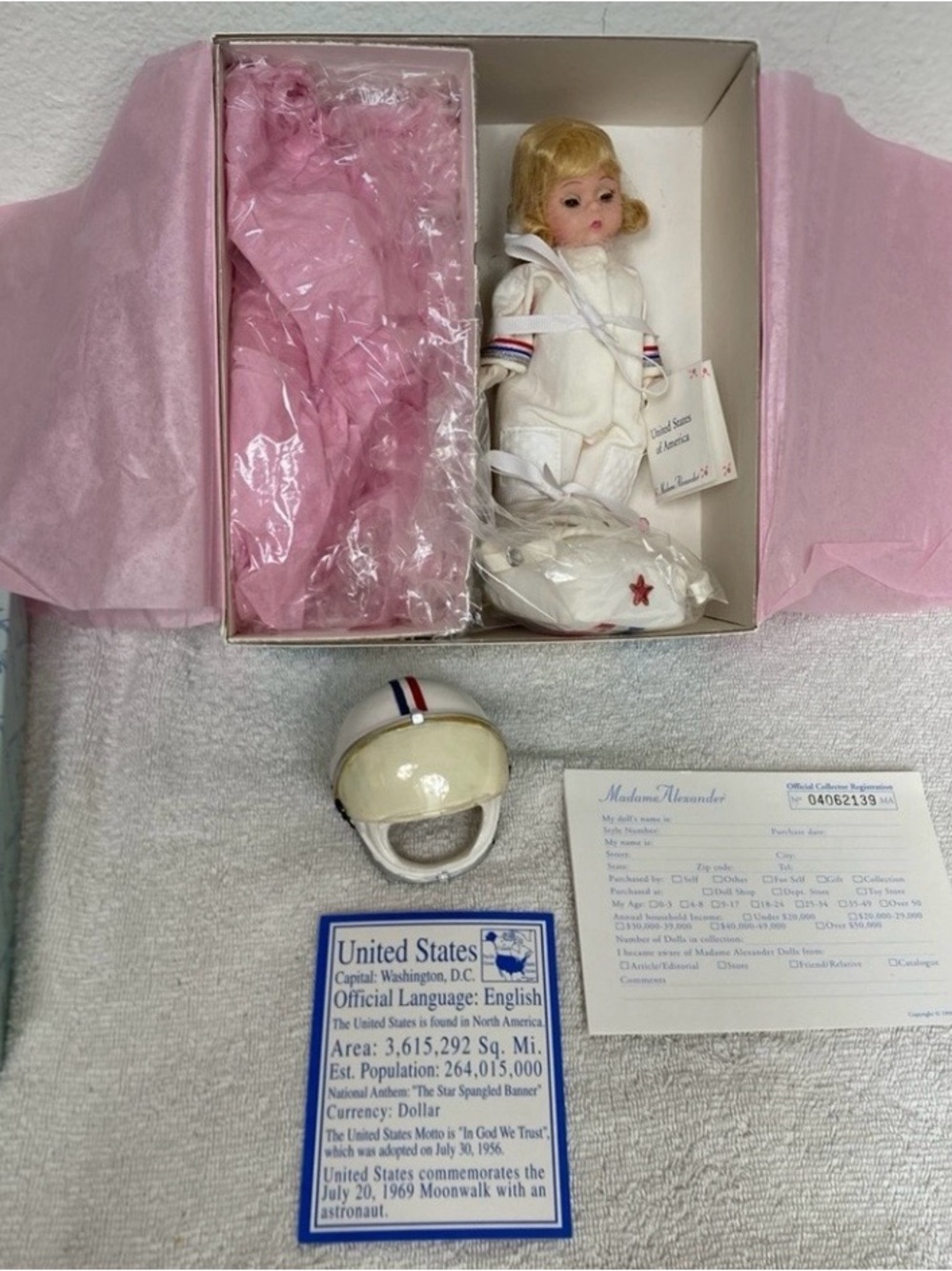 NWT New Vintage Madame Alexander U.S.A. United States Astronaut Helmet #24170